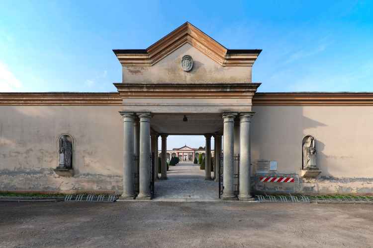 thumbs/Cimiteri_SM/Cimitero-di-Argenta_foto-Andrea-Scardova_01-med.jpg