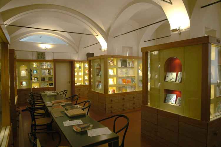 thumbs//n-design/Centro12_D-med.jpg