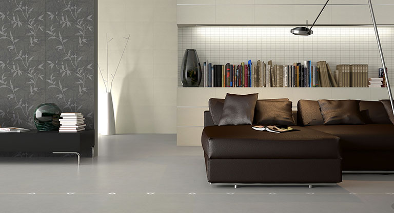 La serie "Zelo" , prodotta in sei diversi formati con due ﬁniture superﬁciali (liscia e antisdrucciolo), quattro colori (avorio, sabbia dorata, grigio chiaro, antracite) e due spessori (5 e 10 mm), da impiegare a seconda della destinazione. 2011.