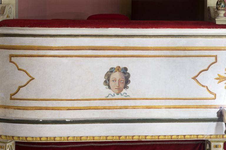 Novellara,Teatro della Rocca "Franco Tagliavini", particolare della fascia decorata dei palchi (foto Andrea Scardova, IBC) 2017