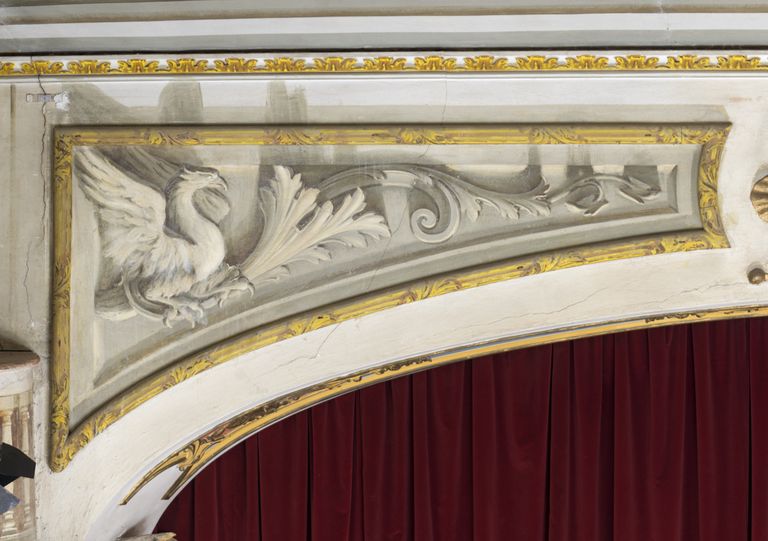 Novellara,Teatro della Rocca "Franco Tagliavini", particolare dell'arcoscenico (foto Andrea Scardova, IBC) 2017