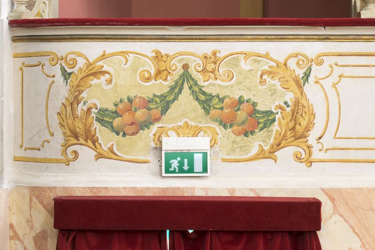 Novellara,Teatro della Rocca "Franco Tagliavini", particolare della fascia decorata del primo ordine di palchi (foto Andrea Scardova, IBC) 2017
