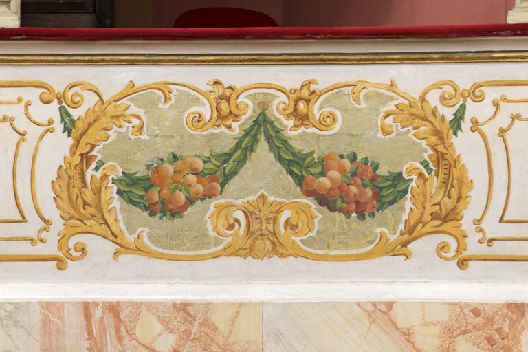 Novellara,Teatro della Rocca "Franco Tagliavini", particolare della fascia decorata del primo ordine di palchi (foto Andrea Scardova, IBC) 2017