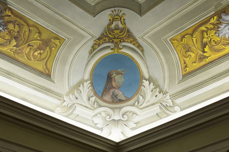 Novellara,Teatro della Rocca "Franco Tagliavini", atrio d'ingresso e foyer: particolare del soffitto (foto Andrea Scardova, IBC) 2017